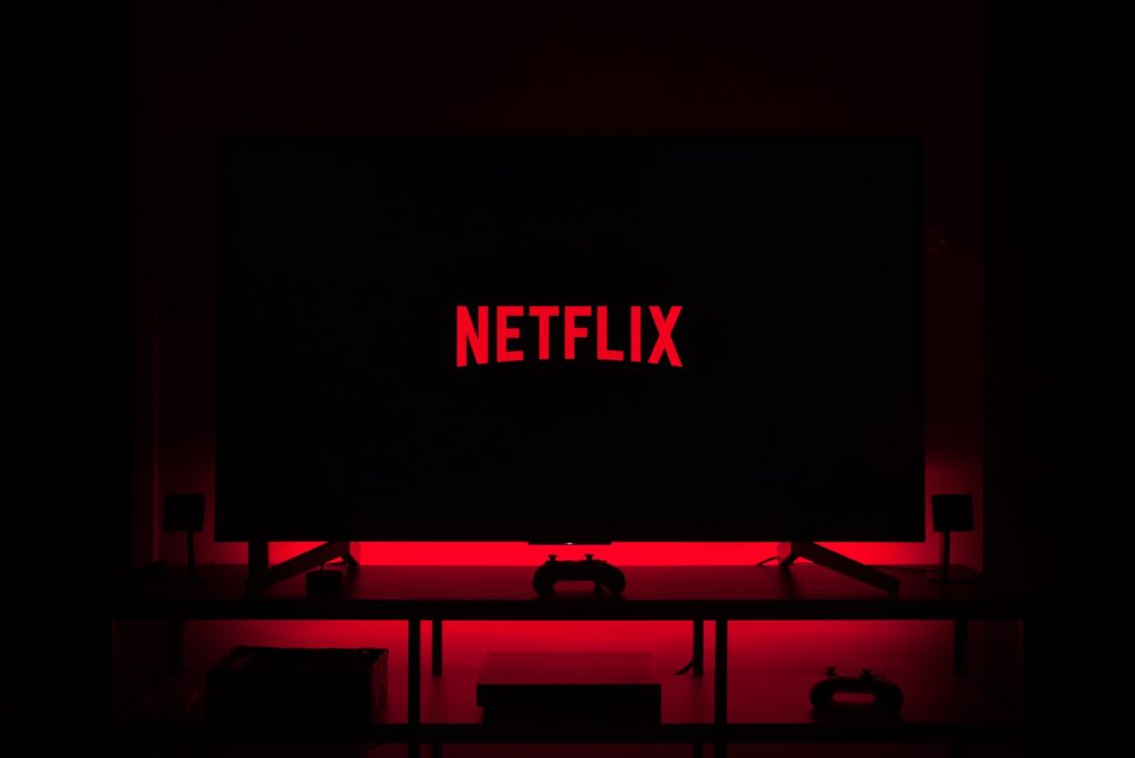 Best Netflix Alternative: Apps and Sites Like Netflix To Watch Movies Online Free